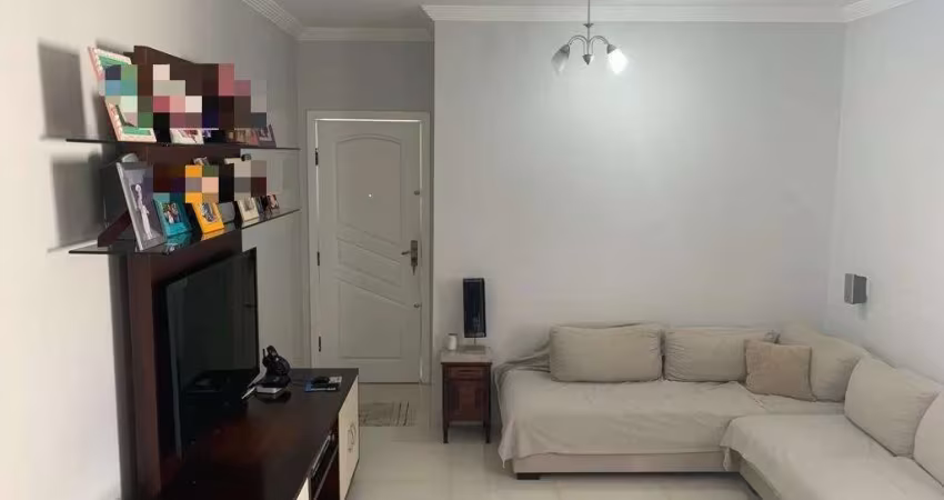 Sobrado com 205m e 2 quartos no Tatuapé