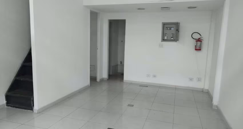 Loja Para Alugar na Galeria R. Monteiro na República