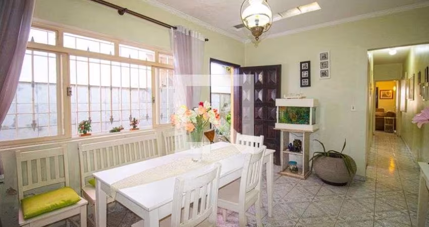 Casa à Venda - Jardim Brasil , 4 Quartos,  200 m2