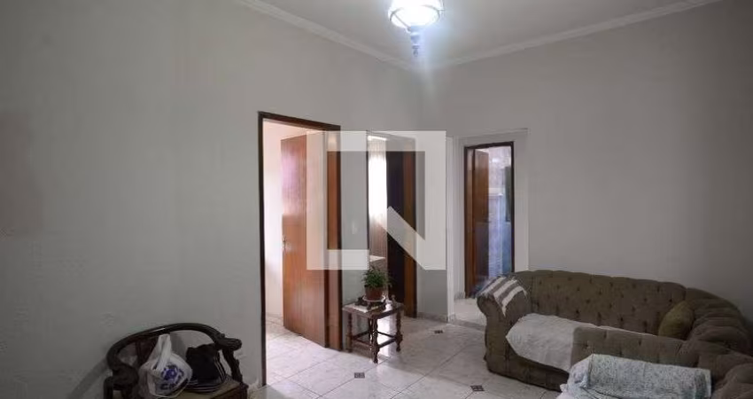 Casa à Venda - Cambuci, 2 Quartos,  185 m2