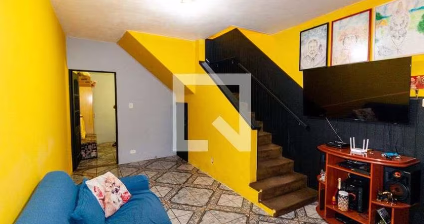 Casa à Venda - Vila Santa Clara, 3 Quartos,  190 m2