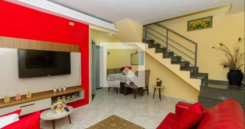 Casa à Venda - Jardim Independência, 3 Quartos,  150 m2