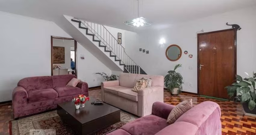 Casa à Venda - Saúde, 3 Quartos,  150 m2