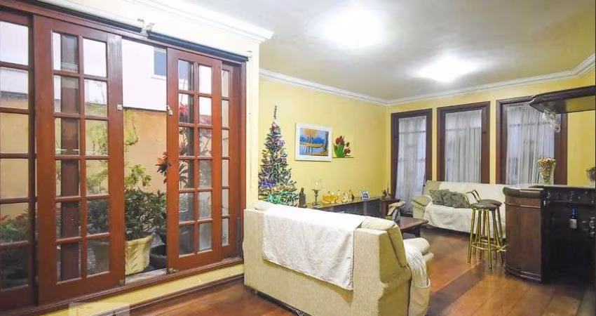 Casa à Venda - Jardim Londrina, 3 Quartos,  230 m2