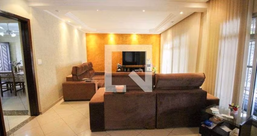 Casa à Venda - Jardim Santo Elias, 4 Quartos,  200 m2