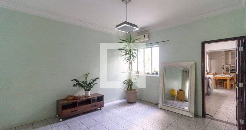 Casa à Venda - Vila Mariana, 3 Quartos,  220 m2