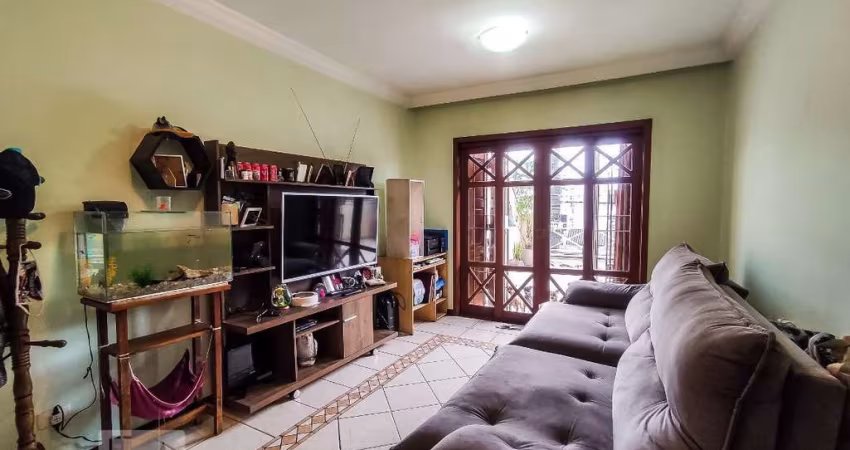 Casa à Venda - Vila Sônia, 3 Quartos,  201 m2