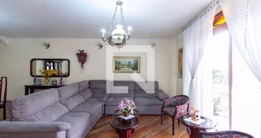 Casa à Venda - Vila Guilherme, 4 Quartos,  190 m2