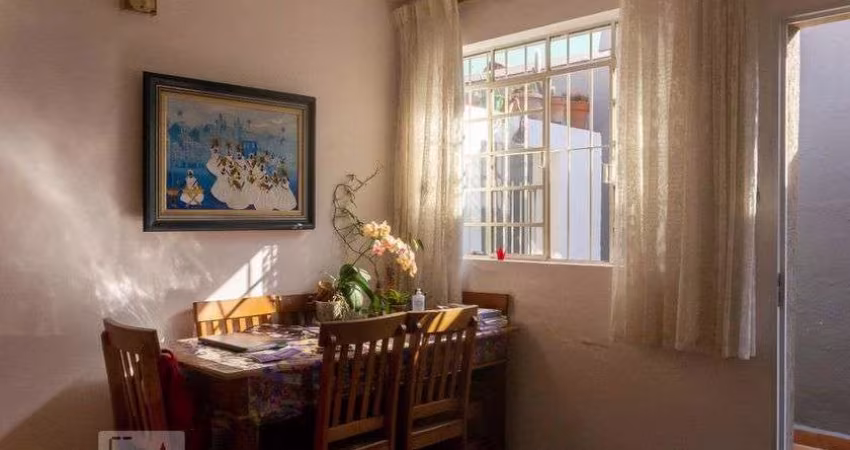 Casa à Venda - Jardim Marajoara , 2 Quartos,  70 m2