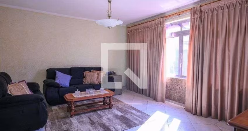 Casa à Venda - Sacomã, 3 Quartos,  10 m2