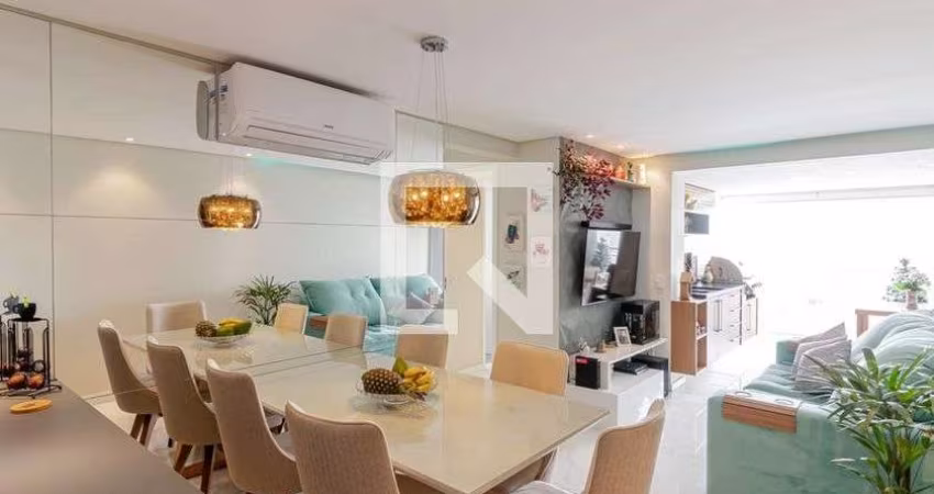 Apartamento à Venda - Bosque da Saúde, 2 Quartos,  68 m2