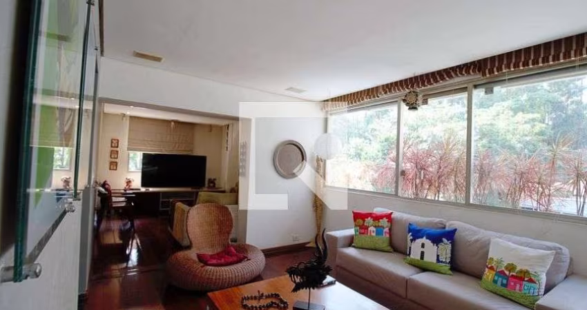 Apartamento à Venda - Panamby, 3 Quartos,  157 m2