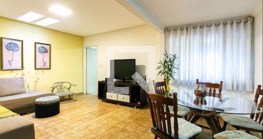 Casa à Venda - Vila Carrão, 3 Quartos,  150 m2