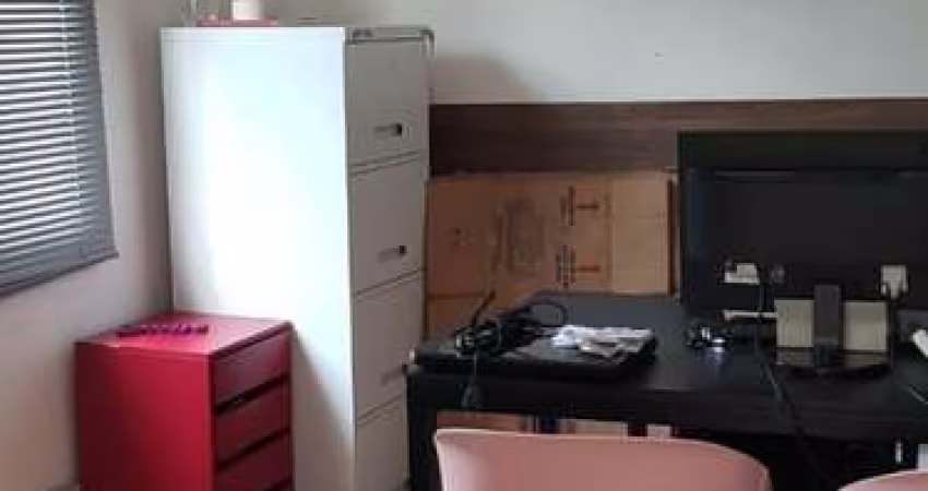 Aluga-se sobrado comercial com 150 m² em Pinheiros