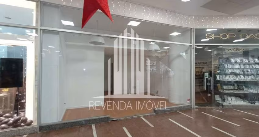 Salão Comercial de Alto Padrão na República: 1 Sala, 44,87m², São Paulo-SP