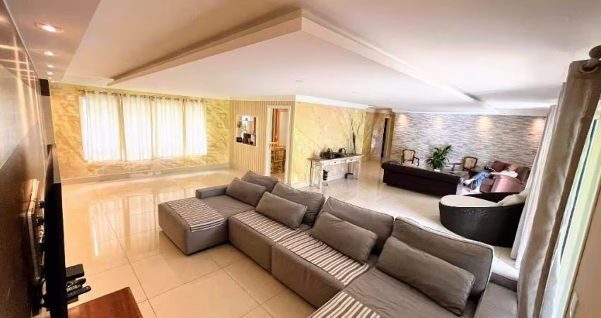 Apartamento para Alugar com 4 suites em Santo Amaro