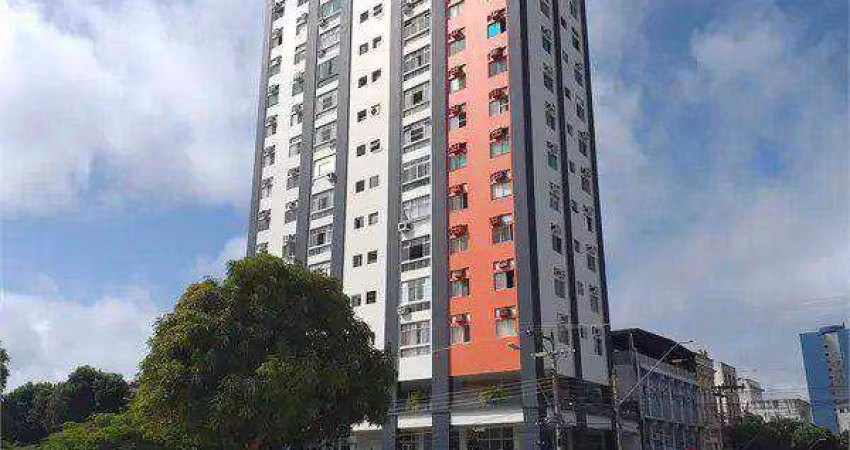 Apartamento com 3 quartos para alugar, 121 m² por R$ 2.880/mês - Centro - Manaus/AM