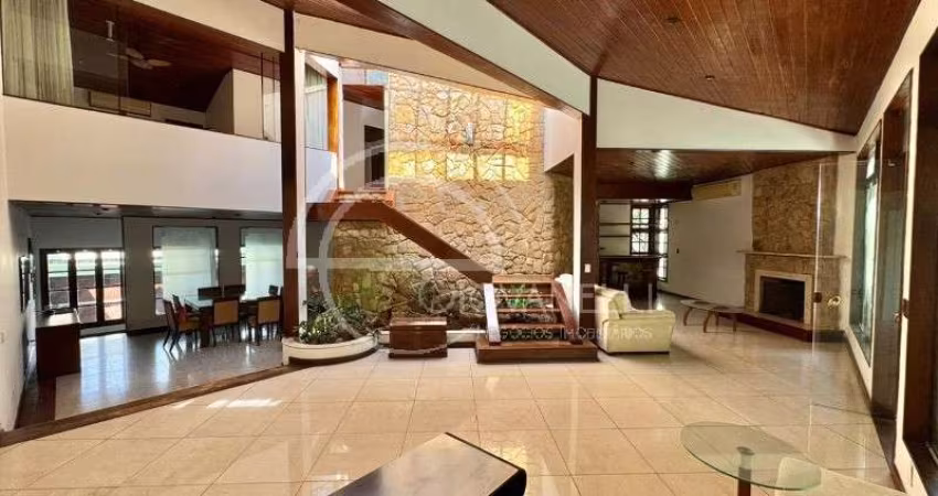 CASA DUPLEX Á VENDA  DE 3 QUARTOS - ITANHANGÁ - ÁGUAS DO ITANHANGÁ