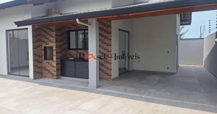 Casa com 2 quartos, Jardim Bopiranga, Itanhaém - R$ 550 mil, Cod: 2235