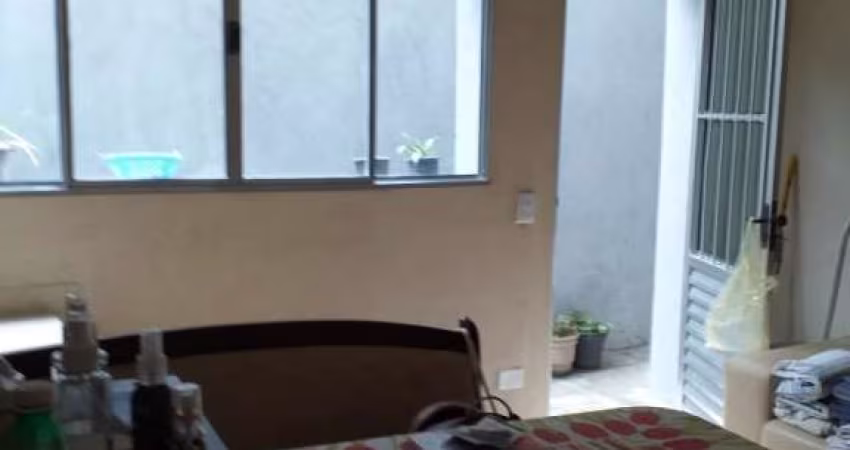Venda I Sobrado com 125m², 3 dormitórios, 3 banheiros, edicula e quintal, Vila Palmeiras