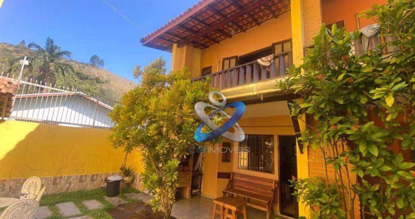 Sobrado com 2 dormitórios à venda, 89 m² - Prainha - Caraguatatuba/SP