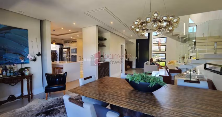 BELÍSSIMA CASA À VENDA NO CONDOMÍNIO RESERVA SANTA ISABEL EM LOUVEIRA/SP