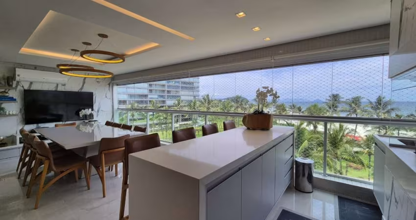 Apartamento Pé na Areia com vista para o mar (Decorado) à Venda na Riviera de São Lourenço.