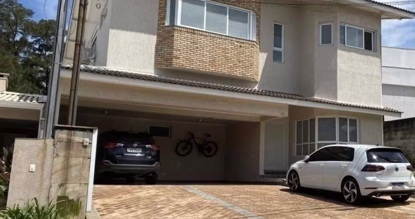 Casa em Condomínio para Venda em Santana de Parnaíba, Alphaville, 4 suítes, 5 banheiros, 4 vagas