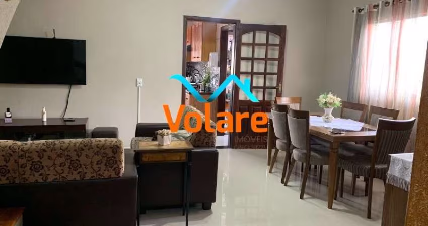 Imperdível casa à venda em Osasco-SP, bairro Veloso, 6 quartos, 3 suítes, 3 salas, 7 banheiros, 2 vagas, 347,50 m².