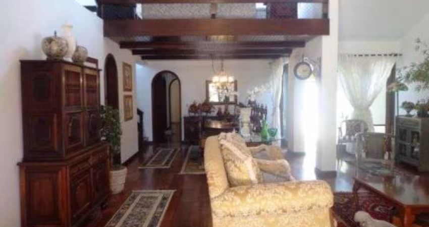 Casa para Venda - 259.6m², 3 dormitórios, sendo 1 suites, 2 vagas - Jardim Isabel