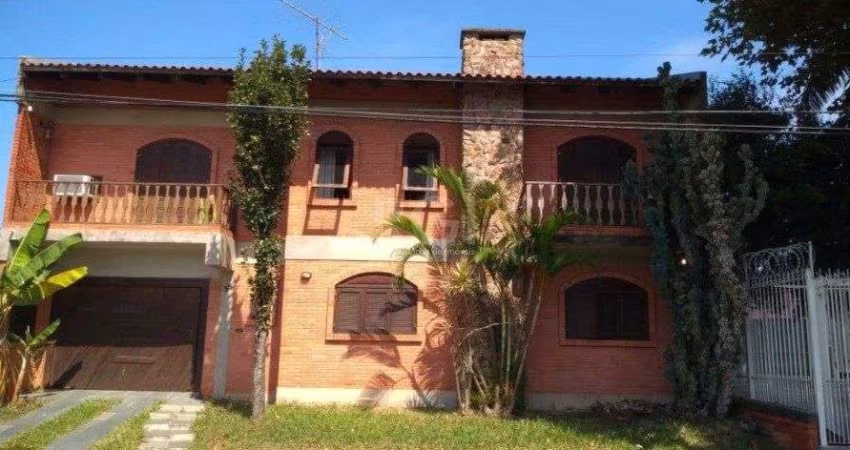 Casa para Venda - 326m², 3 dormitórios, sendo 2 suites, 4 vagas - Parque dos Maias