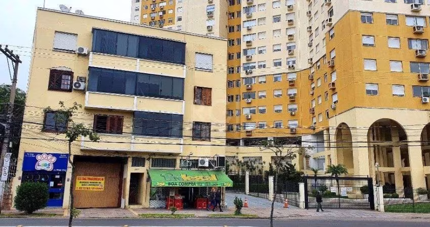 Apartamento para Venda - 72m², 3 dormitórios, Partenon