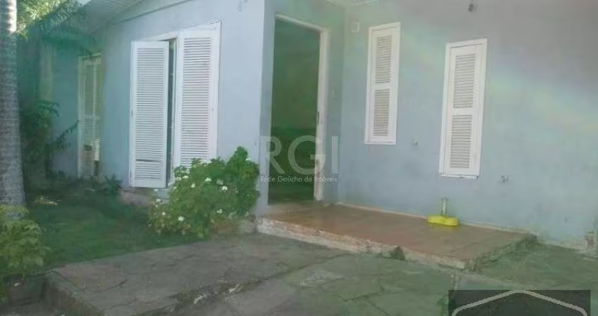 Casa para Venda - 300m², 3 dormitórios, 2 vagas - Jardim Leopoldina