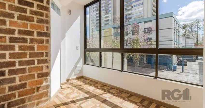Excelente apartamento de 135m² com 4 suítes e 1 vaga.