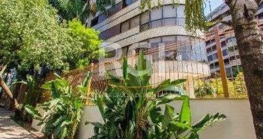 Apartamento para Venda - 257.8m², 3 dormitórios, sendo 3 suites, 3 vagas - Bela Vista