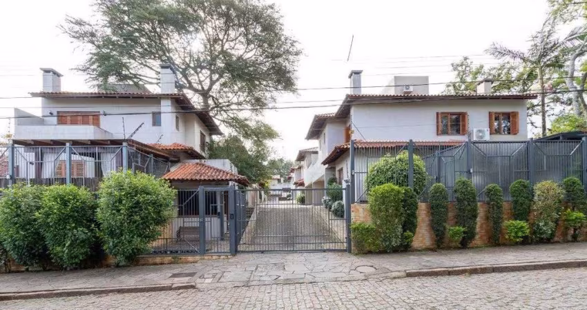 Casa em condomínio para Venda com 4 dormitórios, sendo 1 suites e 4 vagas no bairro Ipanema