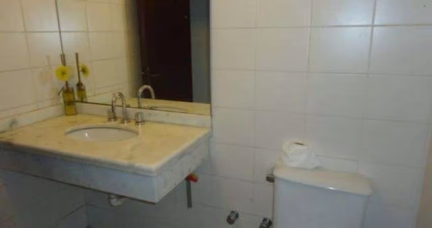 Casa condomínio, 3 dormitórios, 1 suíte, 2 vagas