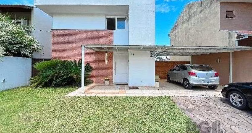 Casa em Porto Alegre, no bairro Hípica, com 3 dormitório(s), e 3 banheiros, à venda.