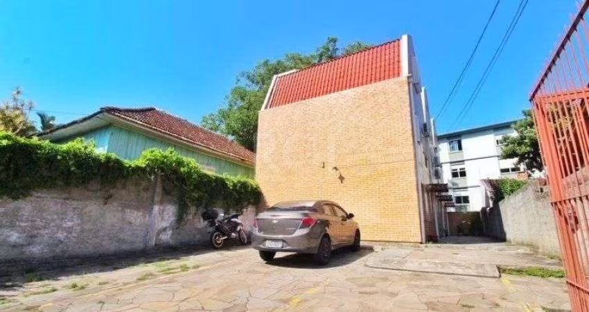 Casa Condominio para Locação/Aluguel - 100m², 3 dormitórios, 2 vagas - Teresópolis