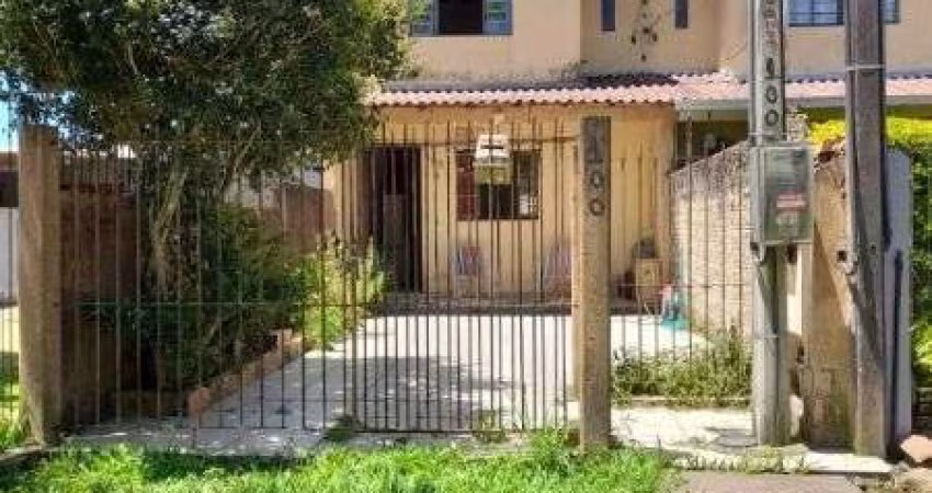 Casa em Porto Alegre, no bairro Belém Novo, com 2 dormitório(s), e 2 banheiros, à venda.