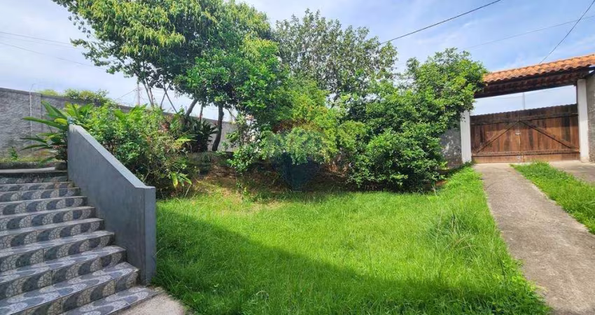 Casa 600m, 3 quartos, uma suíte, varanda gourmet, apenas 3 min da praia a pé.