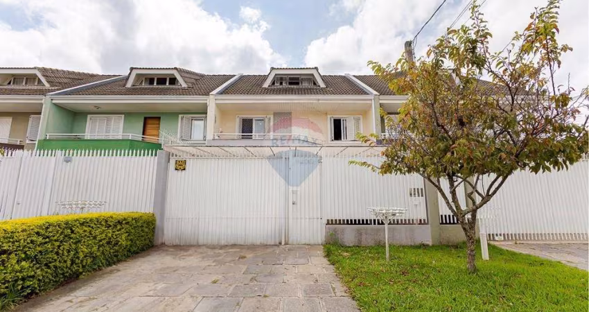 Lindo Triplex no Bairro Santa Quitéria! com 5 quartos