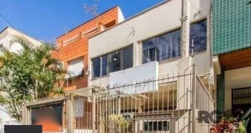 Casa na Bela Vista de 8 dormitórios