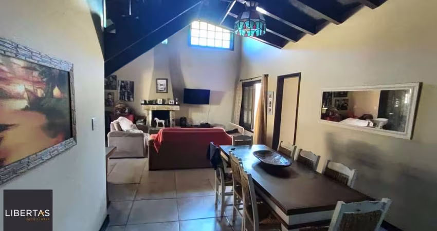 Excelente casa a Beira Mar  cinco suites