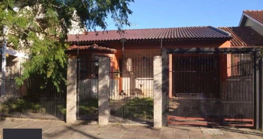 Casa 179m², 3 dormitórios, 3 vagas no bairro Parque Santa Fé