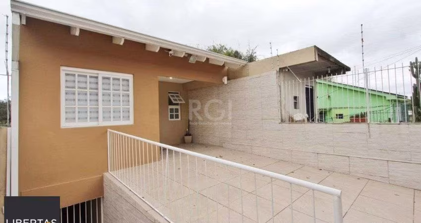Casa 2 dormitórios à venda Medianeira Porto Alegre/RS