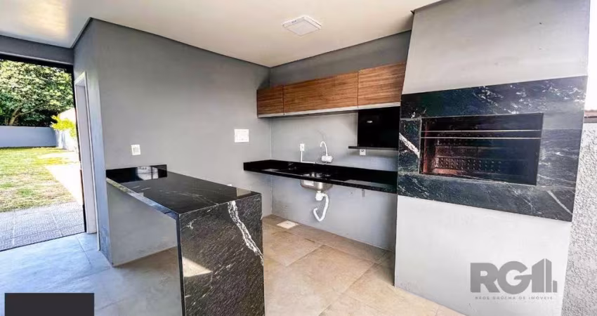 casa com 3 suítes, lavabo, área gourmet, vaga de garagem, no bairro Espirito San