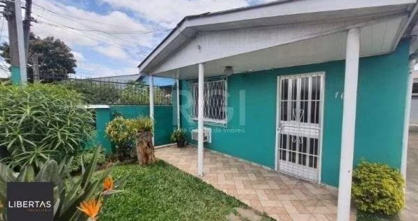 Casa para Venda - 220m², 4 dormitórios, 3 vagas - Restinga