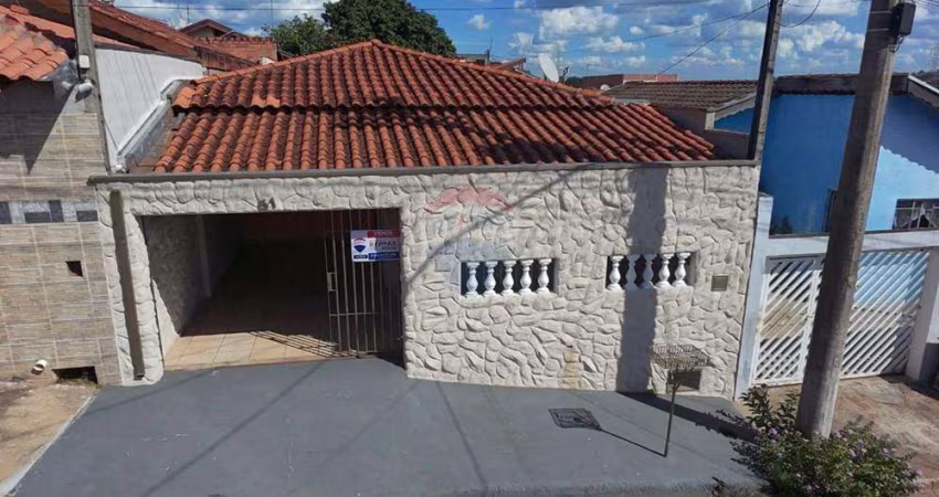 Casa dos Seus Sonhos no Tranquilo Bairro Istor Luppi