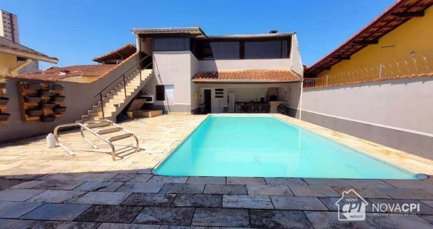 Casa com 3 Quartos Tupi em Praia Grande/SP